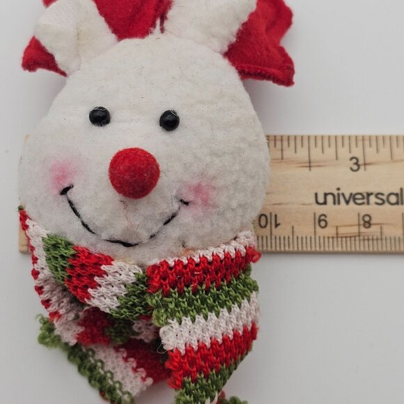 Christmas Brooch Pin Reindeer Polar Bear Critter Scarf Antlers Cute Soft Holiday - Picture 13 of 14